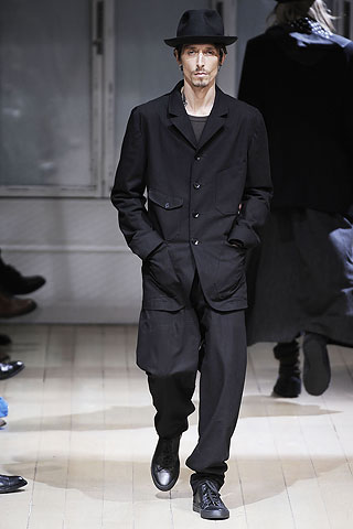 Yohji Yamamoto / - 2009-2010